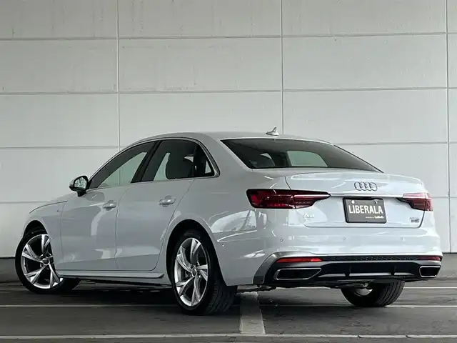 アウディ Ａ４ 45TFSIクワトロ Sライン 山形県 2020(令2)年 3.7万km 白 Audiプレセンス/Audiドライブアシスト/Audiアクティブレーンアシスト/パークアシストPkg/バーチャルコックピット/ハーフレザーシート/パワーシート/360°カメラ/アダプティブクルーズコントロール/純正ナビ/パドルシフト