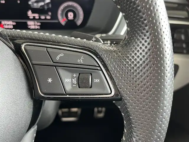 アウディ Ａ４ 45TFSIクワトロ Sライン 山形県 2020(令2)年 3.7万km 白 Audiプレセンス/Audiドライブアシスト/Audiアクティブレーンアシスト/パークアシストPkg/バーチャルコックピット/ハーフレザーシート/パワーシート/360°カメラ/アダプティブクルーズコントロール/純正ナビ/パドルシフト