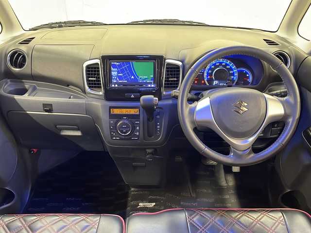 スズキ スペーシア カスタム XS 道央・札幌 2014(平26)年 10.6万km フェニックスレッドパール /4WD//社外ナビ:AVIC-MRZ066/(CD/DVD/BT/ラジオ/フルセグ)//寒冷地仕様//ETC//片側パワースライドドア//皮調シートカバー//オートエアコン//オートライト//フォグライト//アイドリングストップ//電動格納ミラー//純正アルミ//前後ドライブレコーダー