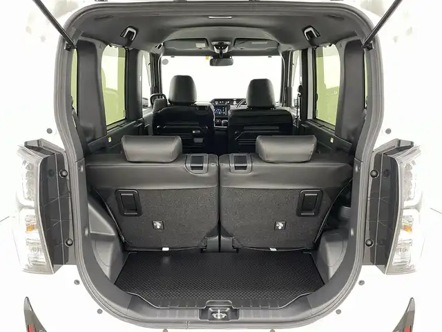 ダイハツ タント カスタム X 福島県 2023(令5)年 0.3万km シャイニングホワイトパール スマートアシスト　/・衝突被害軽減/・車線逸脱警報/・誤発信抑制機能/・オートハイビーム/バックカメラ　/ディスプレイオーディオ　/電子パーキング　/・ブレーキホールド　/レザーシート　/革巻きステアリング　/・チルトステアリング　/シートヒーター　/プッシュスタート　/・スマートキー/LEDライト/・オートライト/・フォグライト/純正フロアマット