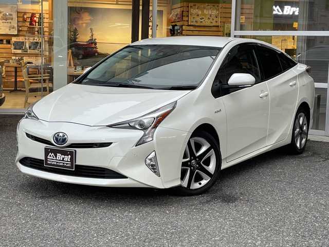 トヨタ プリウス A ツーリングセレクション 福島県 2018(平30)年 5.8万km ホワイトパールクリスタルシャイン 純正ナビ/バックカメラ/レーダークルーズコントロール/トヨタセーフティセンス/シートヒーター/ETC/フルセグTV/コーナーセンサー/オートマチックハイビーム/LEDヘッドライト