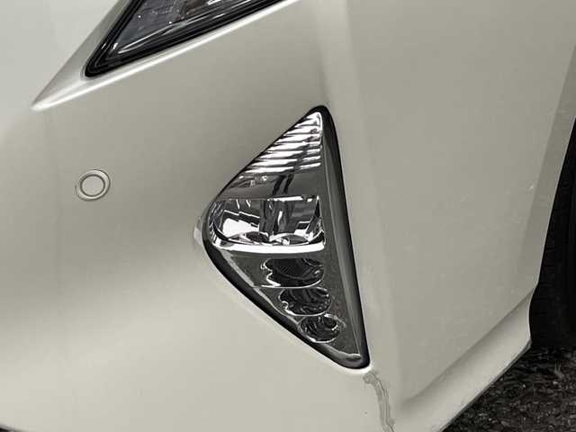 トヨタ プリウス A ツーリングセレクション 福島県 2018(平30)年 5.8万km ホワイトパールクリスタルシャイン 純正ナビ/バックカメラ/レーダークルーズコントロール/トヨタセーフティセンス/シートヒーター/ETC/フルセグTV/コーナーセンサー/オートマチックハイビーム/LEDヘッドライト