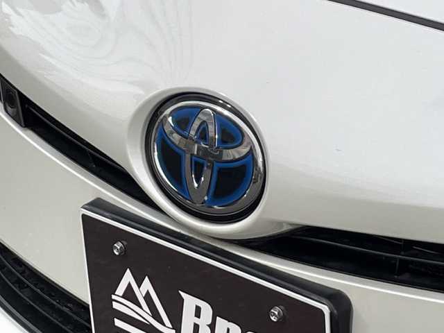 トヨタ プリウス A ツーリングセレクション 福島県 2018(平30)年 5.8万km ホワイトパールクリスタルシャイン 純正ナビ/バックカメラ/レーダークルーズコントロール/トヨタセーフティセンス/シートヒーター/ETC/フルセグTV/コーナーセンサー/オートマチックハイビーム/LEDヘッドライト