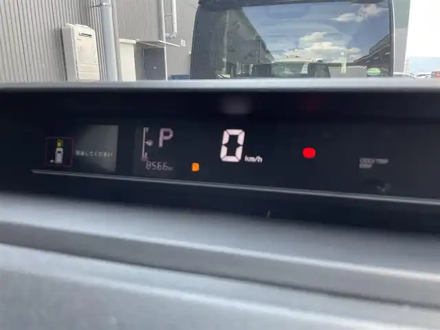ダイハツ タント ファンクロス 滋賀県 2024(令6)年 0.9万km サンドベージュメタリック 社外ナビ/CD/DVD/Bluetooth/フルセグテレビ/スマートアシスト/・衝突回避支援ブレーキ機能/・ブレーキ制御付後発進抑制機能/・車線逸脱抑制機能/・ふらつき警報/・先行車発進お知らせ機能/・標識認識機能/・オートハイビーム/・コーナーセンサー/両側パワースライドドア/LEDヘッドライト/オートライト/フォグランプ/D/N席シートヒーター /プッシュスタート /スマートキー/スペアキー/純正フロアマット