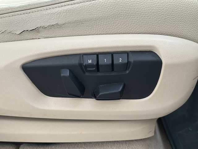 ＢＭＷ Ｘ５ xDrive 35d xライン 神奈川県 2014(平26)年 8.7万km 茶 サンルーフ/純正ナビ（CD/DVD/AUX/BT/フルセグTV)/360°カメラ/クルーズコントロール/衝突被害軽減ブレーキシステム/オートハイビーム/前後ドラレコ/ETC/コーナーセンサー/前席パワーシート（D席メモリシート）/前席シートヒーター/電動リアゲート/電動チルト/ルーフレール/純正フロアマット/保証書/取扱説明書