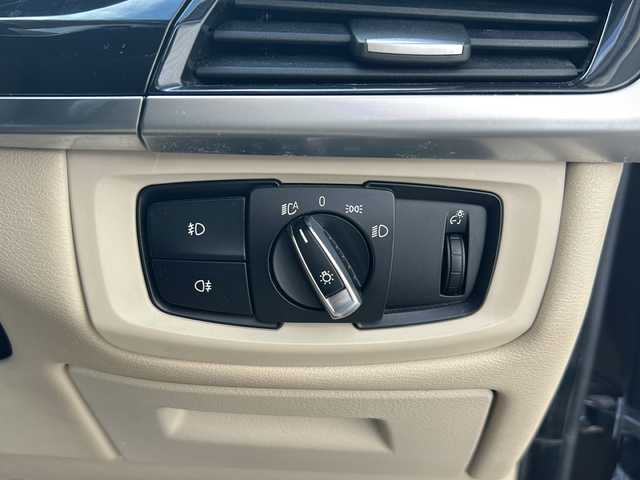 ＢＭＷ Ｘ５ xDrive 35d xライン 神奈川県 2014(平26)年 8.7万km 茶 サンルーフ/純正ナビ（CD/DVD/AUX/BT/フルセグTV)/360°カメラ/クルーズコントロール/衝突被害軽減ブレーキシステム/オートハイビーム/前後ドラレコ/ETC/コーナーセンサー/前席パワーシート（D席メモリシート）/前席シートヒーター/電動リアゲート/電動チルト/ルーフレール/純正フロアマット/保証書/取扱説明書