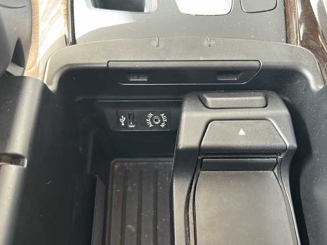 ＢＭＷ Ｘ５ xDrive 35d xライン 神奈川県 2014(平26)年 8.7万km 茶 サンルーフ/純正ナビ（CD/DVD/AUX/BT/フルセグTV)/360°カメラ/クルーズコントロール/衝突被害軽減ブレーキシステム/オートハイビーム/前後ドラレコ/ETC/コーナーセンサー/前席パワーシート（D席メモリシート）/前席シートヒーター/電動リアゲート/電動チルト/ルーフレール/純正フロアマット/保証書/取扱説明書