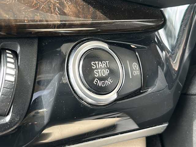 ＢＭＷ Ｘ５ xDrive 35d xライン 神奈川県 2014(平26)年 8.7万km 茶 サンルーフ/純正ナビ（CD/DVD/AUX/BT/フルセグTV)/360°カメラ/クルーズコントロール/衝突被害軽減ブレーキシステム/オートハイビーム/前後ドラレコ/ETC/コーナーセンサー/前席パワーシート（D席メモリシート）/前席シートヒーター/電動リアゲート/電動チルト/ルーフレール/純正フロアマット/保証書/取扱説明書