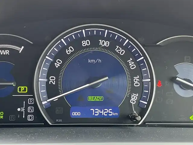 トヨタ エスクァイア ハイブリッド Gi 東京都 2018(平30)年 7.4万km ホワイトパールクリスタルシャイン 社外ナビ/バックモニター/プリクラッシュセーフティ/クリアランスソナー/レーンディパーチャーアラート/クルーズコントロール/オートマチックハイビーム/車両接近通報装置/シートヒーター/両側電動ドア/ETC