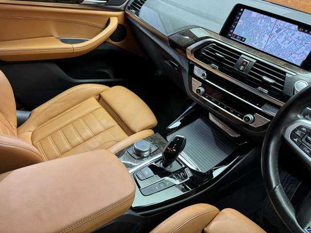 ＢＭＷ Ｘ３ xDrive20d Mスポーツ 千葉県 2019(令1)年 4.5万km 紺Ｍ ハイラインパッケージ　/茶革シート　/ACC　/HUD　/ナビ　/TV　/360°Bluetooth接続　/前後シートH　/電動リアゲート　/LEDヘッドライト/オートハイビーム　/ワンオーナー　/衝突軽減B　/BSM　/LKA　/ETC　/ドラレコ