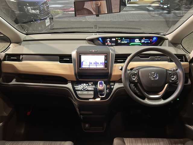 ホンダ フリード ハイブリット G ホンダセンシング 大分県 2016(平28)年 8万km モダンスティールM ワンオーナー/ホンダセンシング/純正ナビ/CD/DVD/Bluetooth/フルセグTV/バックカメラ/両側パワースライドドア/ビルトインETC/LEDヘッドランプ/オートライト/アダプティブクルーズコントロール/純正フロアマット/ドアバイザー/スマートキー/エンジンプッシュスタート/保証書/取説/スペアキー1本