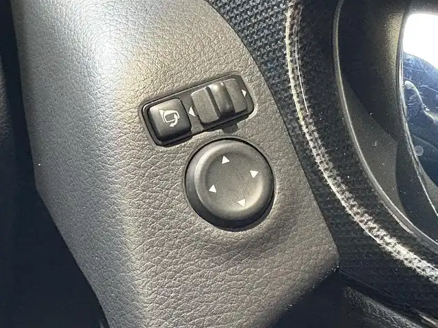 日産 エクストレイル 20Xt エマージェンシーブレーキ 愛知県 2016(平28)年 5.2万km ブリリアントホワイトパール ワンオーナー/SDナビ/フルセグテレビ/バックカメラ/アイドリングストップ/ウィンカーミラー/クルーズコントロール/ドアバイザー/プッシュスタート/パワーバックドア/ETC/スペアキー/スペアタイヤ/テレビキャンセラー/フォグランプ/LEDライト