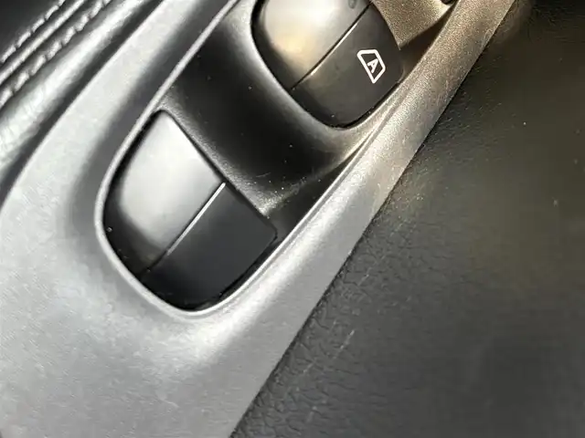 日産 エクストレイル 20Xt エマージェンシーブレーキ 愛知県 2016(平28)年 5.2万km ブリリアントホワイトパール ワンオーナー/SDナビ/フルセグテレビ/バックカメラ/アイドリングストップ/ウィンカーミラー/クルーズコントロール/ドアバイザー/プッシュスタート/パワーバックドア/ETC/スペアキー/スペアタイヤ/テレビキャンセラー/フォグランプ/LEDライト