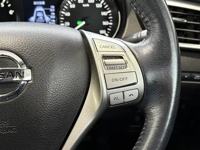 日産 エクストレイル 20Xt エマージェンシーブレーキ 愛知県 2016(平28)年 5.2万km ブリリアントホワイトパール ワンオーナー/SDナビ/フルセグテレビ/バックカメラ/アイドリングストップ/ウィンカーミラー/クルーズコントロール/ドアバイザー/プッシュスタート/パワーバックドア/ETC/スペアキー/スペアタイヤ/テレビキャンセラー/フォグランプ/LEDライト