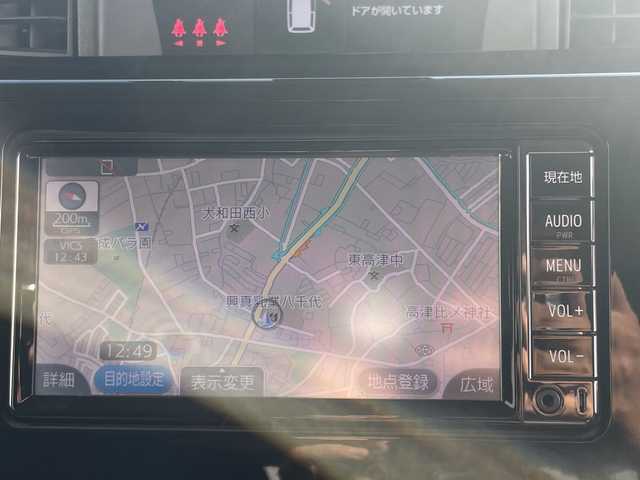 トヨタ ルーミー カスタムG S 千葉県 2017(平29)年 3万km ブラックマイカメタリック/ブリリアントカッパークリスタルマイカ 2トーン 純正SDナビ/(FM/AM/CD/SD/TV/Bluetooth)/バックカメラ/衝突被害軽減システム/クルーズコントロール/両側パワースライドドア/横滑り防止装置/ETC/ドライブレコーダー/アイドリングストップ/LEDヘッドライト/フォグランプ/オートライト/ウィンカーミラー/電動格納ミラー/純正14インチAW/シートリフター/プッシュスタート/スマートキー/フロアマット/ドアバイザー/スペアキー/取扱説明書