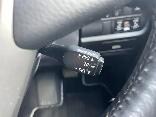 トヨタ ヴォクシー ハイブリッド ZS 煌Ⅱ 埼玉県 2019(平31)年 4.3万km ホワイトパールクリスタルシャイン ・純正ナビ/・純正フリップダウンモニター/・トヨタセーフティセンス/・レザー調シートカバー/・シートヒーター/・クルーズコントロール/・ドライブレコーダー/・コーナーセンサー/・バックカメラ