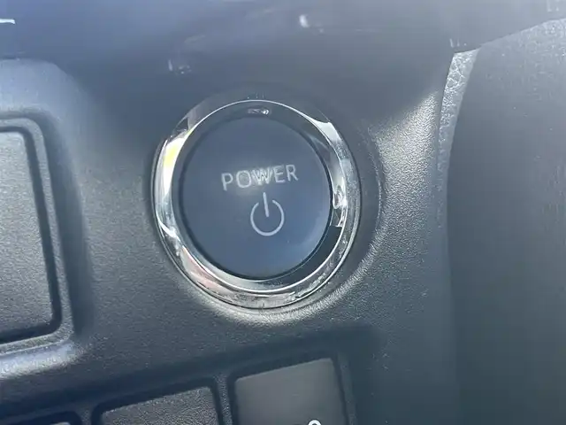 トヨタ ヴォクシー ハイブリッド ZS 煌Ⅱ 埼玉県 2019(平31)年 4.3万km ホワイトパールクリスタルシャイン ・純正ナビ/・純正フリップダウンモニター/・トヨタセーフティセンス/・レザー調シートカバー/・シートヒーター/・クルーズコントロール/・ドライブレコーダー/・コーナーセンサー/・バックカメラ