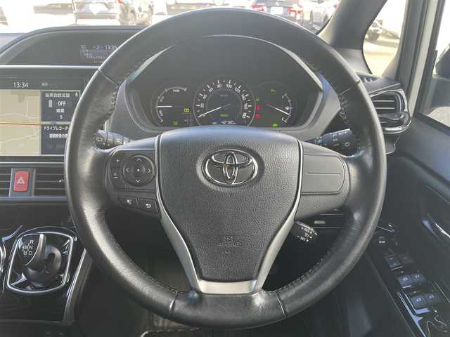 トヨタ ヴォクシー ハイブリッド ZS 煌Ⅱ 埼玉県 2019(平31)年 4.3万km ホワイトパールクリスタルシャイン ・純正ナビ/・純正フリップダウンモニター/・トヨタセーフティセンス/・レザー調シートカバー/・シートヒーター/・クルーズコントロール/・ドライブレコーダー/・コーナーセンサー/・バックカメラ