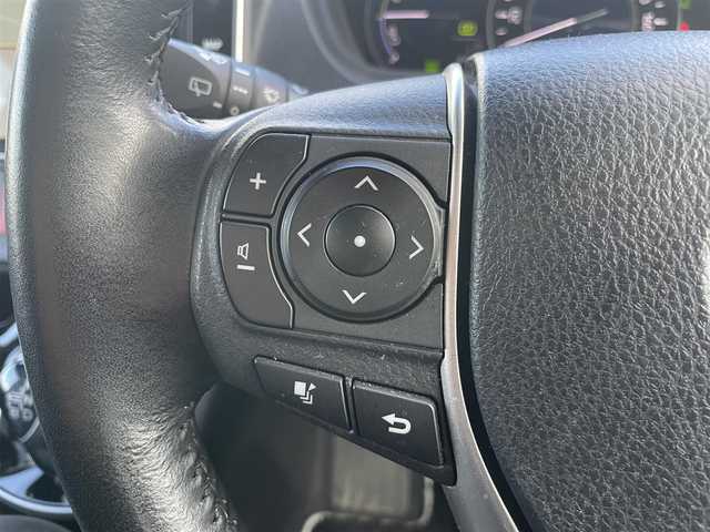 トヨタ ヴォクシー ハイブリッド ZS 煌Ⅱ 埼玉県 2019(平31)年 4.3万km ホワイトパールクリスタルシャイン ・純正ナビ/・純正フリップダウンモニター/・トヨタセーフティセンス/・レザー調シートカバー/・シートヒーター/・クルーズコントロール/・ドライブレコーダー/・コーナーセンサー/・バックカメラ