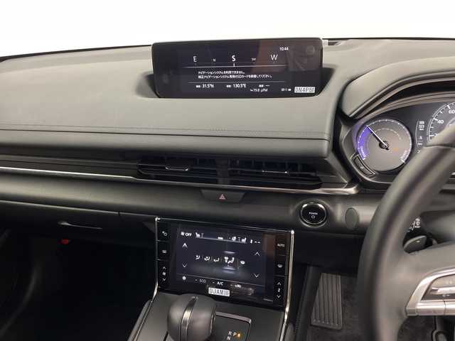 マツダ ＭＸ－３０ロータリーＥＶ ナチュラルモノトーン 鹿児島県 2023(令5)年 0.3万km セラミックメタリック 純正マツダコネクトナビ/(BT/FM/AM/フルセグTV)/全方位カメラ/バックカメラ/オートマチックハイビーム/パドルシフト/電動パーキングブレーキ/オートホールド/ブラインドスポットモニター/シティブレーキアシスト/レーダークルーズコントロール/BOSEサウンドシステム/メモリ付パワーシート/シートヒーター/ステアリングヒーター