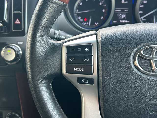 トヨタ ランドクルーザー プラド TX Lパッケージ 兵庫県 2014(平26)年 7.5万km ブラック 社外9型ナビ/CD/DVD/フルセグTV/Bluetooth/HDMI端子/バックカメラ/ETC/社外ジャオスフロントエアロ/社外レイズフルクロス17インチAW/（純正AWスタッドレス付4本積込）/社外エムクライムマフラー（純正積込）/LEDヘッドランプ（純正有）/後期テール仕様（純正有）/社外グリル（純正有）/社外シートカバー/社外エアクリーナー/社外フロアマット/他社外パーツ有（他純正パーツ有）/前後ドライブレコーダー（前360度）/ウッドコンビハンドル/前席シートヒーター/パワーシート/トノカバー/保証書/取説/スペアキー