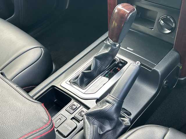 トヨタ ランドクルーザー プラド TX Lパッケージ 兵庫県 2014(平26)年 7.5万km ブラック 社外9型ナビ/CD/DVD/フルセグTV/Bluetooth/HDMI端子/バックカメラ/ETC/社外ジャオスフロントエアロ/社外レイズフルクロス17インチAW/（純正AWスタッドレス付4本積込）/社外エムクライムマフラー（純正積込）/LEDヘッドランプ（純正有）/後期テール仕様（純正有）/社外グリル（純正有）/社外シートカバー/社外エアクリーナー/社外フロアマット/他社外パーツ有（他純正パーツ有）/前後ドライブレコーダー（前360度）/ウッドコンビハンドル/前席シートヒーター/パワーシート/トノカバー/保証書/取説/スペアキー