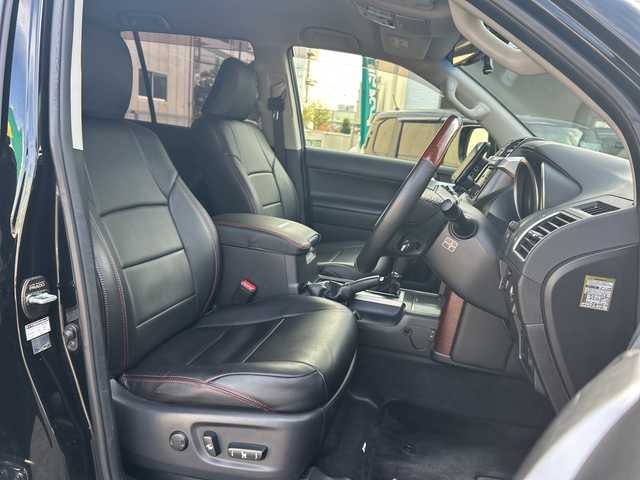 トヨタ ランドクルーザー プラド TX Lパッケージ 兵庫県 2014(平26)年 7.5万km ブラック 社外9型ナビ/CD/DVD/フルセグTV/Bluetooth/HDMI端子/バックカメラ/ETC/社外ジャオスフロントエアロ/社外レイズフルクロス17インチAW/（純正AWスタッドレス付4本積込）/社外エムクライムマフラー（純正積込）/LEDヘッドランプ（純正有）/後期テール仕様（純正有）/社外グリル（純正有）/社外シートカバー/社外エアクリーナー/社外フロアマット/他社外パーツ有（他純正パーツ有）/前後ドライブレコーダー（前360度）/ウッドコンビハンドル/前席シートヒーター/パワーシート/トノカバー/保証書/取説/スペアキー