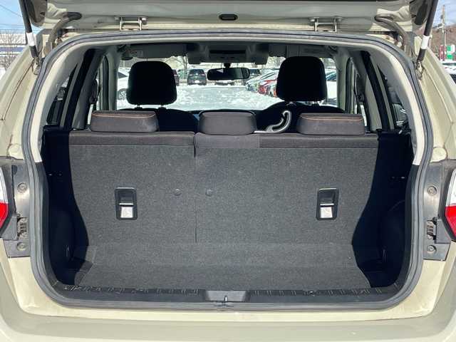 スバル インプレッサ ＸＶ 2．0i アイサイト 道央・札幌 2016(平28)年 9万km デザートカーキ ４WD/社外SDナビ/CD/DVD/BT/フルセグ/アイサイト/衝突被害軽減ブレーキ/横滑り防止装置/レーダークルーズコントロール/レーンキープアシスト/バックカメラ/ビルトインETC/アイドリングストップ/SI-DRIVE/パドルシフト/リモコンキー/LEDヘッドライト/オートライト/オートハイビーム/フォグランプ/電動格納ミラー/ウィンカーミラー/純正ラバーフロアマット/スペアキー