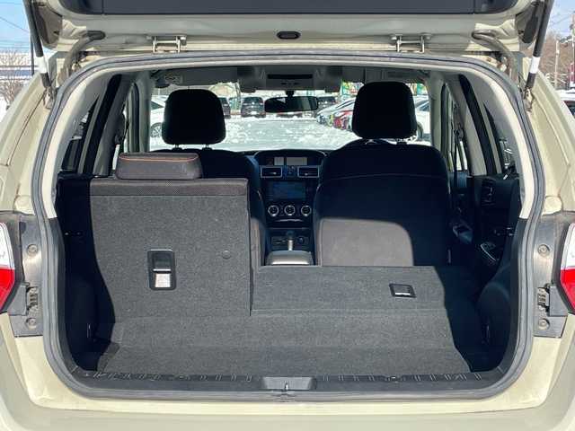 スバル インプレッサ ＸＶ 2．0i アイサイト 道央・札幌 2016(平28)年 9万km デザートカーキ ４WD/社外SDナビ/CD/DVD/BT/フルセグ/アイサイト/衝突被害軽減ブレーキ/横滑り防止装置/レーダークルーズコントロール/レーンキープアシスト/バックカメラ/ビルトインETC/アイドリングストップ/SI-DRIVE/パドルシフト/リモコンキー/LEDヘッドライト/オートライト/オートハイビーム/フォグランプ/電動格納ミラー/ウィンカーミラー/純正ラバーフロアマット/スペアキー