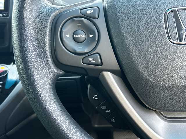 ホンダ フリード ハイブリット G ブラックスタイル 大阪府 2022(令4)年 1.7万km プラチナホワイトパール ９インチナビ　/フルセグ　/Ｂｌｕｅｔｏｏｔｈ　/バックカメラ　/両側パワースライドドア　/シートヒーター　/レーダークルーズコントロール　/前後ドライブレコーダー　/ＥＴＣ　/フロアーマット　/サイドバイザー