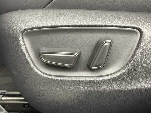 トヨタ ハリアー ハイブリッド Z レザーパッケージ 愛知県 2022(令4)年 2.5万km ブラック モデリスタ製フルエアロ/純正12.3インチナビ/(Bluetooth/USB/フルセグTV/FM/AM)/アラウンドビューモニター/JBLサウンドシステム/デジタルインナーミラー/ヘッドアップディスプレイ/トヨタセーフティセンス/・プリクラッシュセーフティ/・レーンキープアシスト/・オートマチックハイビーム/・ブラインドスポットモニター/・アダプティブクルーズコントロール/電動パーキングブレーキ/ブレーキホールド/ステアリングヒーター/レザーシート/前席シートヒーター/前席エアーシート/電動リアゲート/ビルトインETC2.0/スマートキー/プッシュスタート/LEDヘッドライト/オートライト/フロントフォグランプ/純正19インチアルミホイール/純正フロアマット/革巻きステアリング/横滑り防止装置