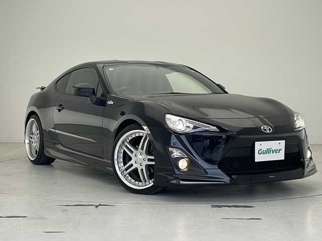 トヨタ ８６ GT リミテッド 沖縄県 2014(平26)年 8.8万km クリスタルブラックシリカ モデリスタエアロ（NSZT-W62G）/純正ナビ/フルセグTV/DVD/CD/bluetooth/バックカメラ/ETC/前後コーナーセンサー/ハーフレザーシート/シートヒーター/LEDヘッドライト/社外アルミホイール