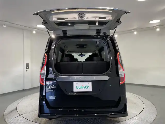 日産 セレナ ハイウェイスター V 宮崎県 2021(令3)年 2.8万km ダイヤモンドブラック 純正９インチナビ/（Bluetooth/フルセグTV/DVD・Blu-ray再生）　/純正フリップダウンモニター　/プロパイロット　/両側電動スライドドア　/アラウンドビューモニター　/ビルトインＥＴＣ　/デジタルインナーミラー　/ブラインドスポットモニター　/ドライブレコーダー