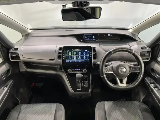 日産 セレナ ハイウェイスター V 宮崎県 2021(令3)年 2.8万km ダイヤモンドブラック 純正９インチナビ/（Bluetooth/フルセグTV/DVD・Blu-ray再生）　/純正フリップダウンモニター　/プロパイロット　/両側電動スライドドア　/アラウンドビューモニター　/ビルトインＥＴＣ　/デジタルインナーミラー　/ブラインドスポットモニター　/ドライブレコーダー
