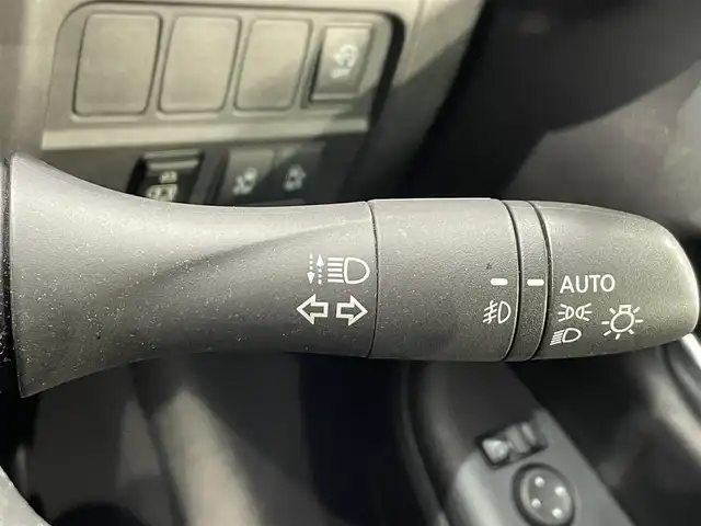 日産 セレナ ハイウェイスター V 宮崎県 2021(令3)年 2.8万km ダイヤモンドブラック 純正９インチナビ/（Bluetooth/フルセグTV/DVD・Blu-ray再生）　/純正フリップダウンモニター　/プロパイロット　/両側電動スライドドア　/アラウンドビューモニター　/ビルトインＥＴＣ　/デジタルインナーミラー　/ブラインドスポットモニター　/ドライブレコーダー