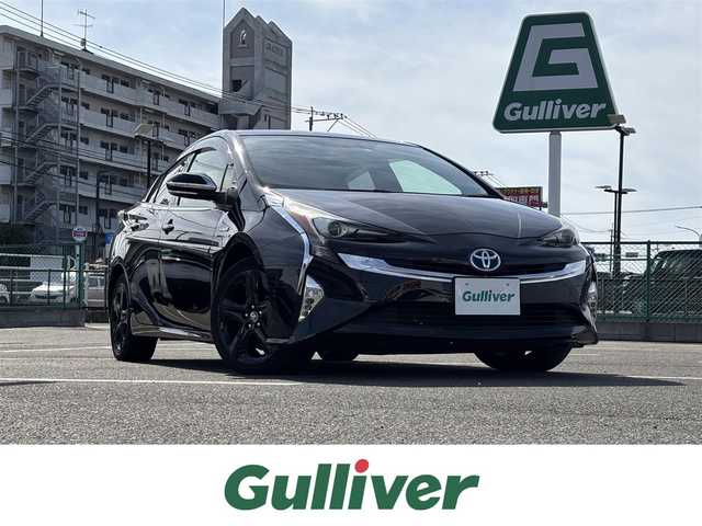 トヨタ プリウス S ツーリングセレクション 大分県 2016(平28)年 4.4万km アティチュードブラックマイカ ・純正ナビ(CD.DVD.SD.BT)/・バックカメラ/・フルセグテレビ/・ETC/・ドライブレコーダー/・スマートキー/・プッシュスタート/・純正ホイール/・フロアマット/・オートライト