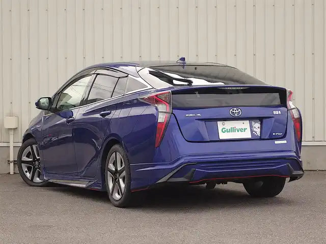 トヨタ プリウス S ツーリングセレクション 山形県 2017(平29)年 6万km ダークブルーマイカM 4WD/モデリスタエアロ/純正SDナビ/　　【CD DVD BT フルセグ】/バックカメラ/LEDオートヘッドライト/ソフトレザーシート/シートヒーター/純正17インチアルミホイール/ドライブレコーダー/アイドリングストップ/ステアリングスイッチ/電動格納ウィンカーミラー/フォグランプ/スマートキー