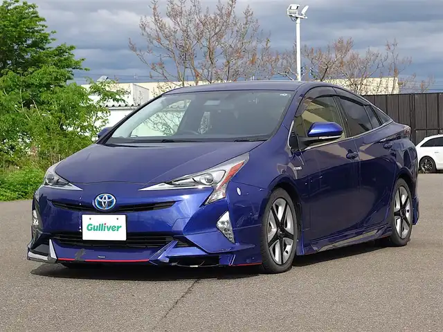 トヨタ プリウス S ツーリングセレクション 山形県 2017(平29)年 6万km ダークブルーマイカM 4WD/モデリスタエアロ/純正SDナビ/　　【CD DVD BT フルセグ】/バックカメラ/LEDオートヘッドライト/ソフトレザーシート/シートヒーター/純正17インチアルミホイール/ドライブレコーダー/アイドリングストップ/ステアリングスイッチ/電動格納ウィンカーミラー/フォグランプ/スマートキー