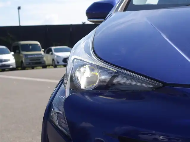 トヨタ プリウス S ツーリングセレクション 山形県 2017(平29)年 6万km ダークブルーマイカM 4WD/モデリスタエアロ/純正SDナビ/　　【CD DVD BT フルセグ】/バックカメラ/LEDオートヘッドライト/ソフトレザーシート/シートヒーター/純正17インチアルミホイール/ドライブレコーダー/アイドリングストップ/ステアリングスイッチ/電動格納ウィンカーミラー/フォグランプ/スマートキー