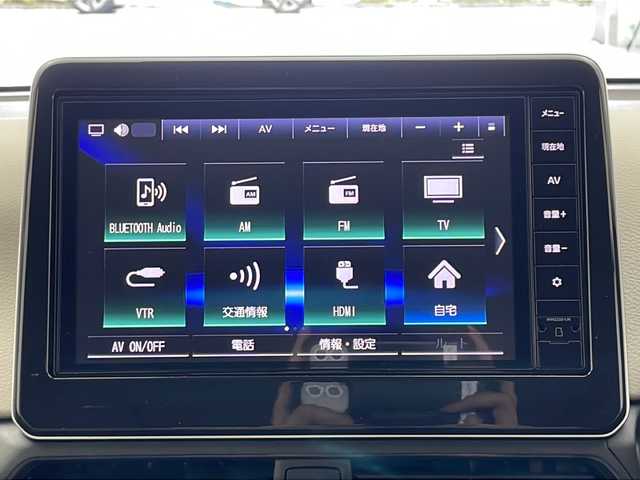 三菱 ｅＫワゴン M 宮城県 2023(令5)年 0.7万km シルキーホワイト ４WD/禁煙車/純正9インチナビ：MM22D-LM/（TV/ナビ/Bluetooth/AM/FM/VTR/HDMI）/バックカメラ/シートヒーター（運転席/助手席）/純正フロアマット/レーンキープアシスト/ステアリングリモコン/コーナーセンサー/ETC/USBポート