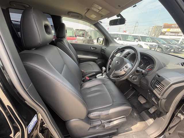 日産 エクストレイル 20Xtt 徳島県 2013(平25)年 10.9万km ダイヤモンドブラック 7型メモリナビ　NX615 /　AM/FM/Bluetooth/フルセグTV/SD/DISC/USB/フォグライト/ヒッチメンバー/クルーズコントロール/バックカメラ/ETC/スマートキー/純正18インチアルミホイール/オートライト/全席シートヒーター/ダウンヒルアシストコントロール/取扱説明書