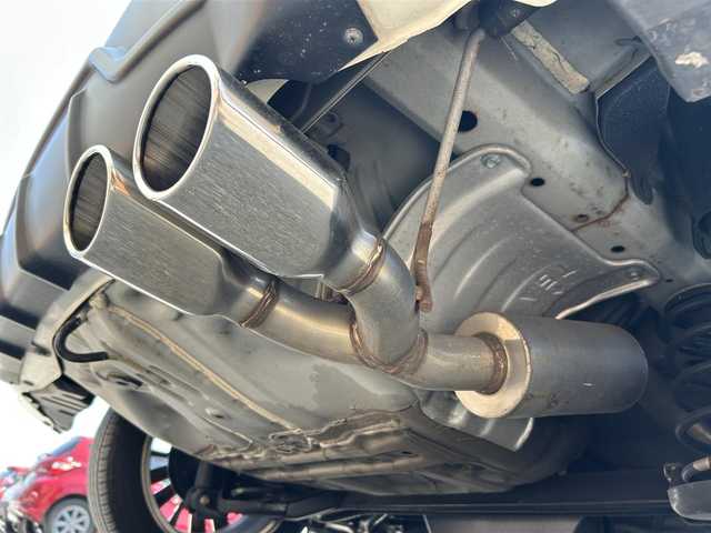 ホンダ フィット ハイブリット Sパッケージ 滋賀県 2014(平26)年 6.8万km プレミアムホワイトパール アルパイン8インチナビ（WVGAEX800）/(AM/FM/CD/DVD/BT/HDMI/USB/SD/フルセグTV)/ドラレコ一体型デジタルインナーミラー/ハーフレザーシート/バックカメラ/ビルトインETC/オートライト/革巻きステアリング/ステアリングスイッチ/パドルシフト/クルーズコントロール/横滑り防止装置/純正フロアマット/ドアバイザー/電格ウインカーミラー/プッシュスタート