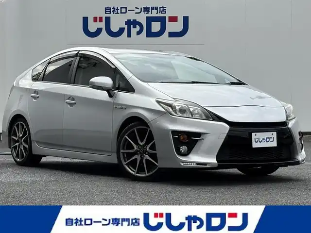 トヨタ プリウス S ツーリングセレ G’s 埼玉県 2013(平25)年 11.2万km シルバーM (株)IDOMが運営する【じしゃロン鳩ヶ谷店】の自社ローン専用車両になりますこちらは現金またはオートローンご利用時の価格です。自社ローンご希望の方は別途その旨お申付け下さい/ＳＤナビ/　(CD/DVD/SD/Bluetooth接続)/フルセグテレビ/バックカメラ/ＥＴＣ/スマートエントリー/プッシュスタート/オートライト/電動格納ミラー/サイド＆カーテンエアバッグ/ＨＩＤヘッドライト/フロントＬＥＤイルミネーションビーム
