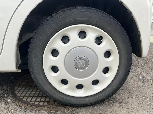 ダイハツ ミラ ココア X 秋田県 2016(平28)年 11.1万km パールホワイトⅢ ４WD/社外HDDナビ（DVD/CD/AM/FM）/ワンセグ（走行中視聴可能）/スマートキー/アイドリングストップ/ETC/純正フロアマット/純正ドアバイザー/オートエアコン/パワーステアリング/パワーウィンドウ/ヘッドライトレベライザー/盗難防止装置/寒冷地仕様/電動格納ミラー/保証書/取扱説明書/記録簿