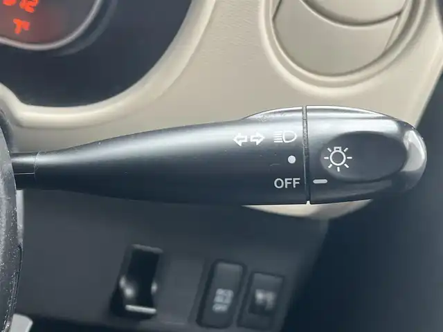 ダイハツ ミラ ココア X 秋田県 2016(平28)年 11.1万km パールホワイトⅢ ４WD/社外HDDナビ（DVD/CD/AM/FM）/ワンセグ（走行中視聴可能）/スマートキー/アイドリングストップ/ETC/純正フロアマット/純正ドアバイザー/オートエアコン/パワーステアリング/パワーウィンドウ/ヘッドライトレベライザー/盗難防止装置/寒冷地仕様/電動格納ミラー/保証書/取扱説明書/記録簿