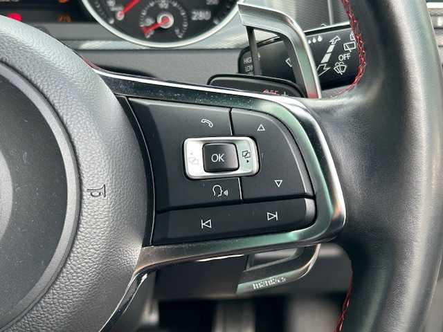 フォルクスワーゲン ゴルフ ＧＴＩ パフォーマンス 青森県 2014(平26)年 2.7万km ピュアホワイト 500台限定特別仕様車/ワンオーナー/19インチAW/GTIレッドブレーキキャリパー/パドルシフト/アダプティブクルーズコントロール/保証書/取扱説明書/ナビ説明書/ディーラー記録簿H27/H29/R1.3.4.5.7有/純正ナビ（ＡＵＸ/BlueTooth）/ICクーラー付きturbo/ブレーキホールド/コーナーセンサー/横滑り防止/ETC/スペアキー