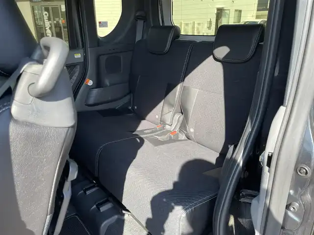 ダイハツ タント カスタム RS 熊本県 2019(令1)年 4.9万km パールブラック 両側パワースライドドア/社外メモリナビ（AVN-LS02W）/フルセグTV/CD/USB/Bluetooth/バックカメラ/スマートアシスト/ハーフレザーシート/シートヒーター/純正15インチアルミホイール/純正エアロ/LEDヘッドライト/ビルトインETC/スマートキー2個/プッシュスタート/新車時保証書/取扱説明書