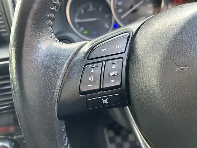 マツダ ＣＸ－５ XD 長崎県 2014(平26)年 13.8万km ジェットブラックマイカ 純正SDナビ(FM/AM/BT/フルセグ)/プッシュスタート/スマートキー/MTモード付AT/アイドリングストップ/クルーズコントロール/バックカメラ/ETC/ドラレコ/純正フロアマット/社外17インチアルミホイール/ABS/TCS/リヤビークルモニタリング/アダプティブ・フロントライティング・システム/オートライト/SRSエアバッグ/ISOFIX/取扱説明書/保証書