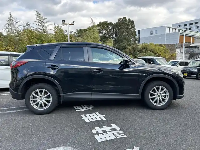 マツダ ＣＸ－５ XD 長崎県 2014(平26)年 13.8万km ジェットブラックマイカ 純正SDナビ(FM/AM/BT/フルセグ)/プッシュスタート/スマートキー/MTモード付AT/アイドリングストップ/クルーズコントロール/バックカメラ/ETC/ドラレコ/純正フロアマット/社外17インチアルミホイール/ABS/TCS/リヤビークルモニタリング/アダプティブ・フロントライティング・システム/オートライト/SRSエアバッグ/ISOFIX/取扱説明書/保証書
