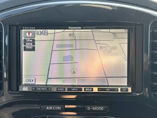 日産 ジューク 15RX 静岡県 2011(平23)年 8.7万km ダークメタルグレー ユーザー買取車両/社外SDナビ（CN-MW250D）/【AM/FM/TV】/純正ハロゲンヘッドライト/純正17インチAW/エンジンスタートボタン/スマートキー/バックカメラ/オートライト/保証書/取扱説明書